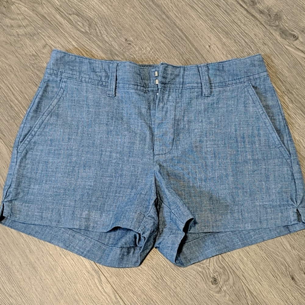 Gap shorts - Picture 1 of 3